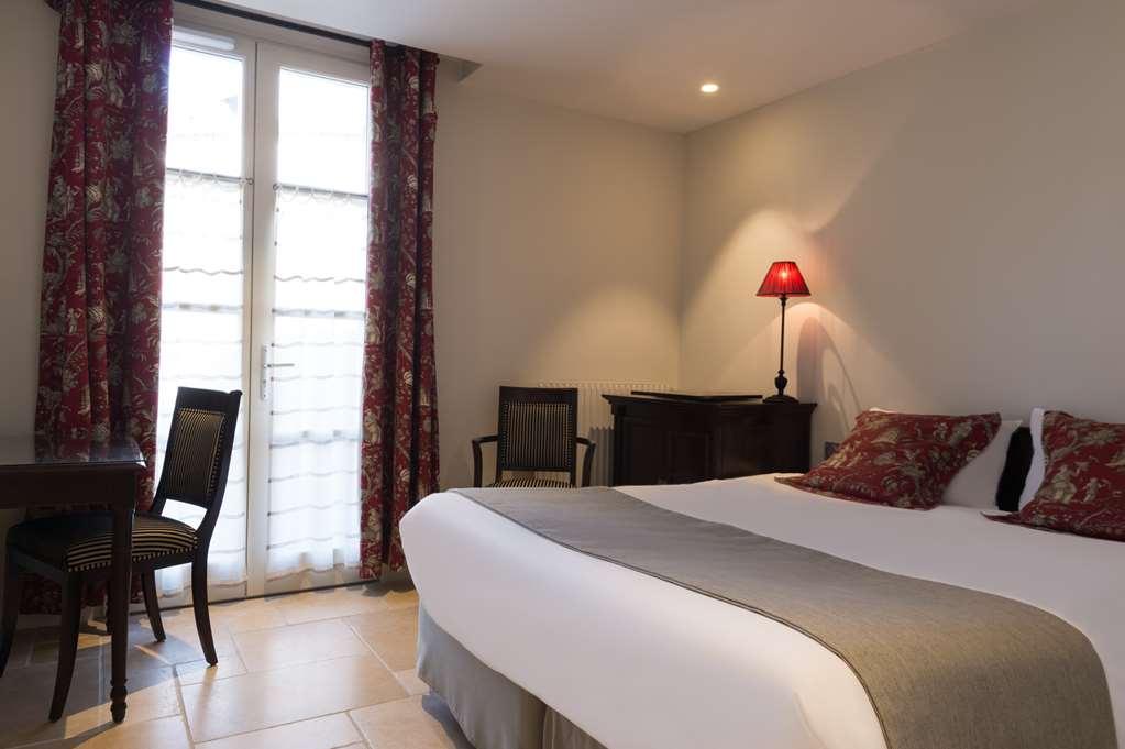 Hotel Ogaux Vieux Remparts Provins Zimmer foto