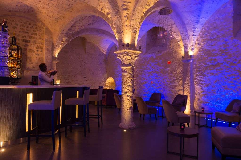 Hotel Ogaux Vieux Remparts Provins Restaurant foto
